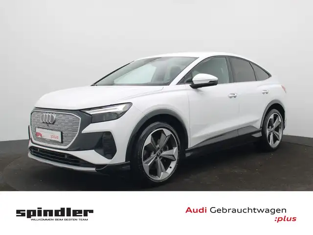 Audi Q4 e-tron advanced 50 quattro / AR-HuD