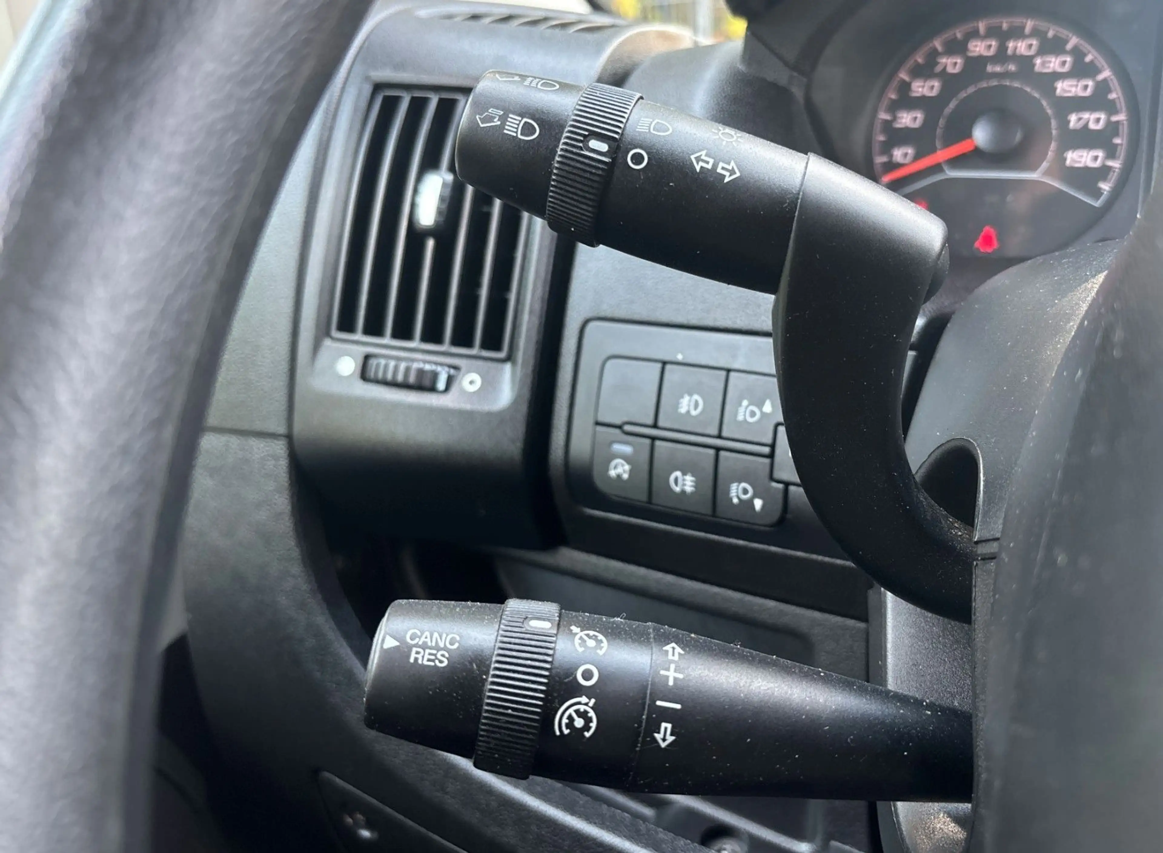 Citroen Jumper 2.2 HDI Kasten*L3H2*KAMERA*Klima*AHK — photo 6