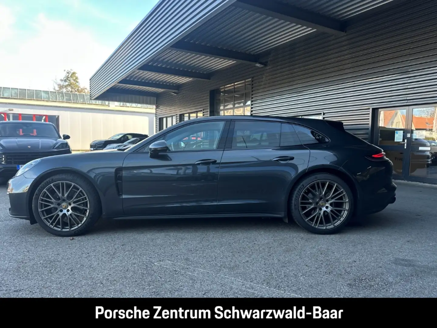 Porsche Panamera 4 Sport Turismo Platinum Edition LED Grijs - 2