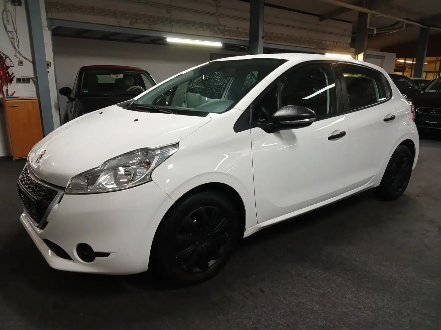 Peugeot 208 Access KLIMA ALLWETTER SERVICE NEU - 1
