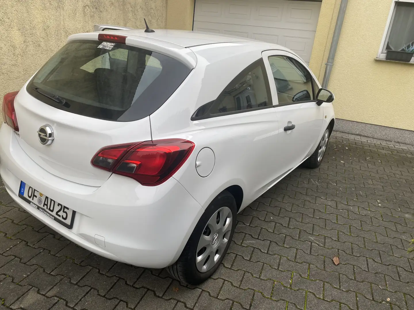 Opel Corsa 1.2 Innovation Weiß - 1