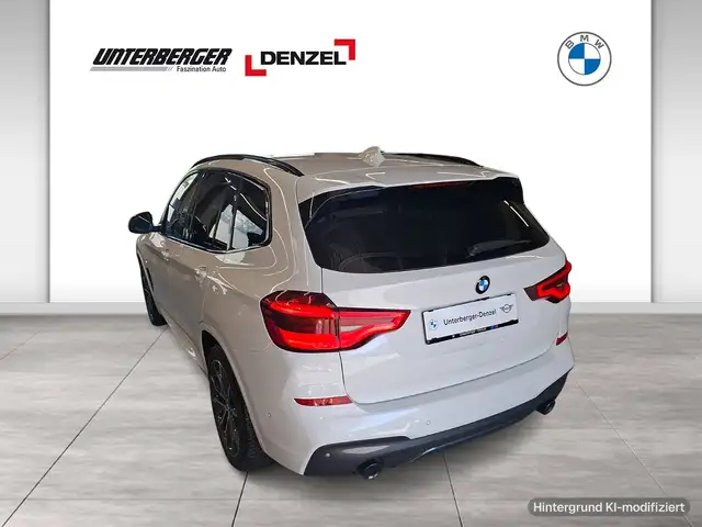 BMW X3 view 4