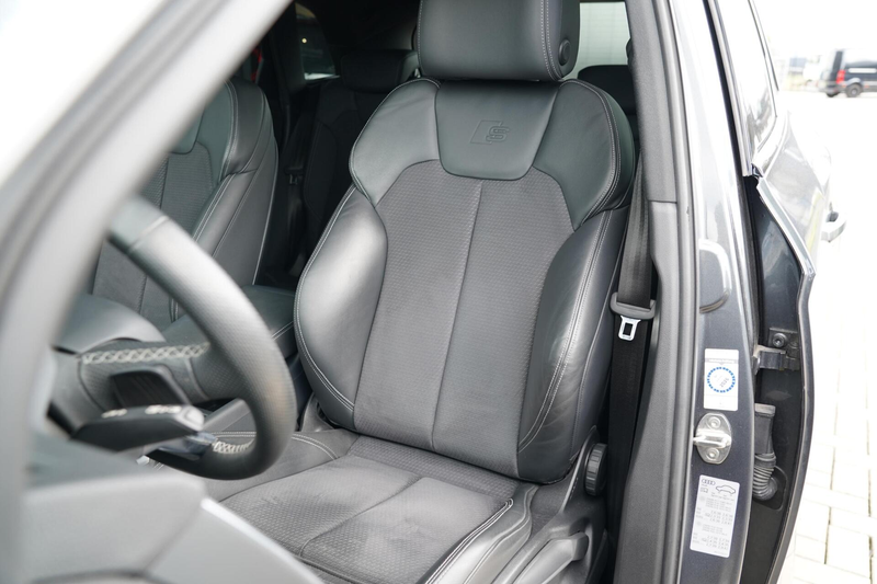 Audi Q5 55 TFSI e S edition | Head-Up | Matrix LED | Adapt — photo 3