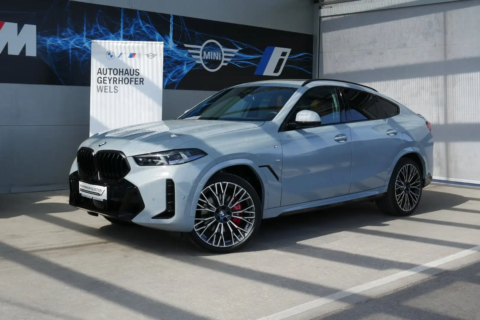 BMW X6 xDrive30d *M-Paket Pro/Pano/AHK/Integrallenkung/Soft Close/Standhzg./DA-Prof.* Grau - 1