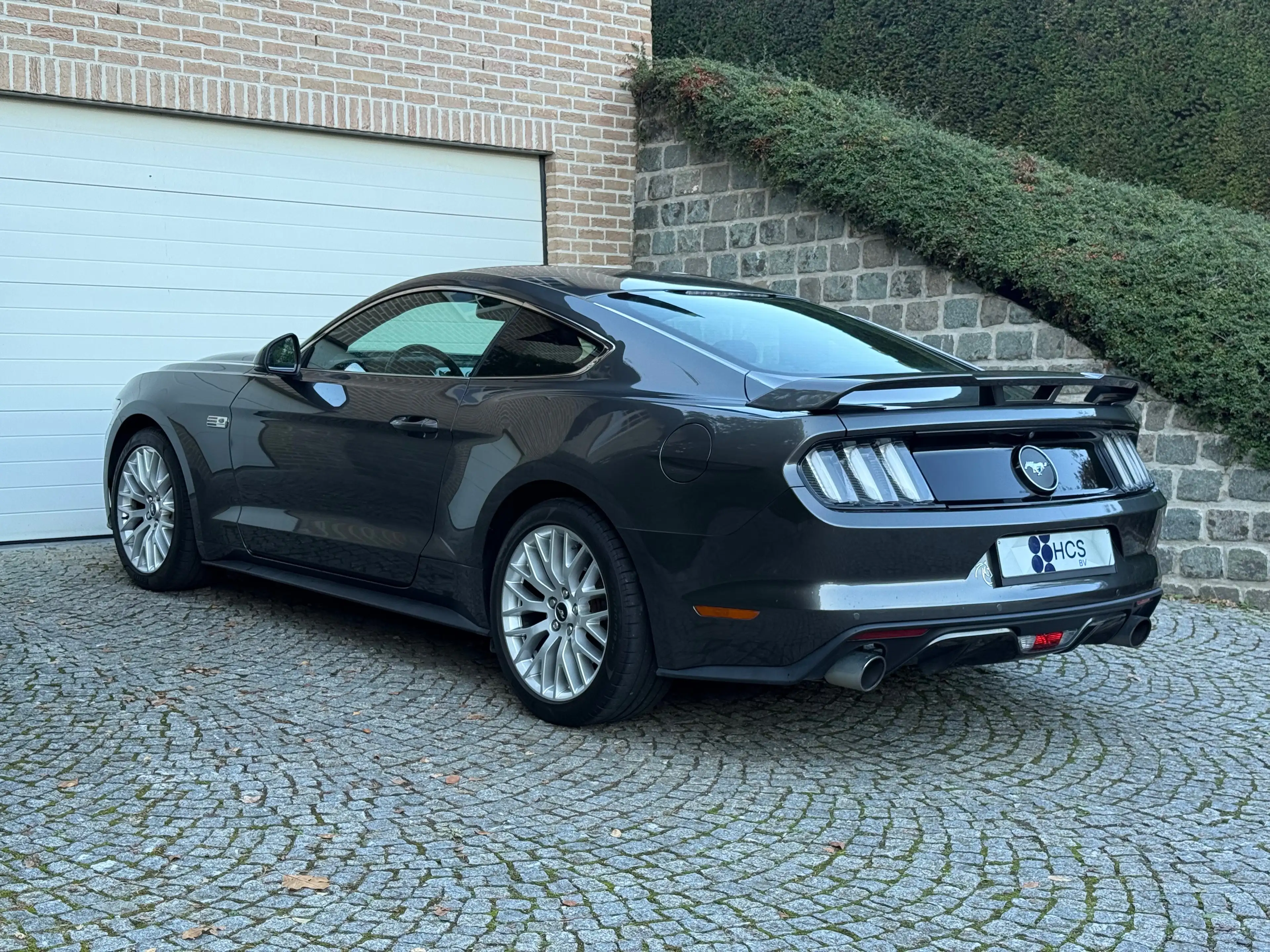 Ford Mustang 2.3 EcoBoost | 1ste Eigenaar | Dealer Onderhouden | 100% Belgische Wagen | REMUS Exhaust | Zeer Veel Opties — photo 4
