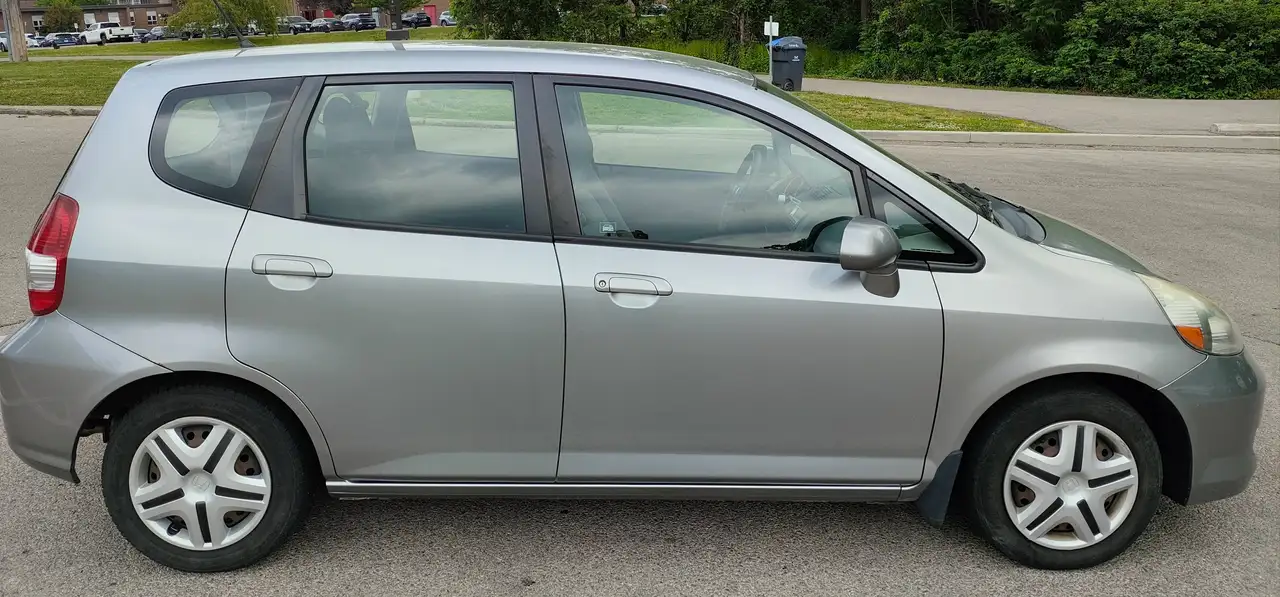 Honda Fit photo Honda Fit
