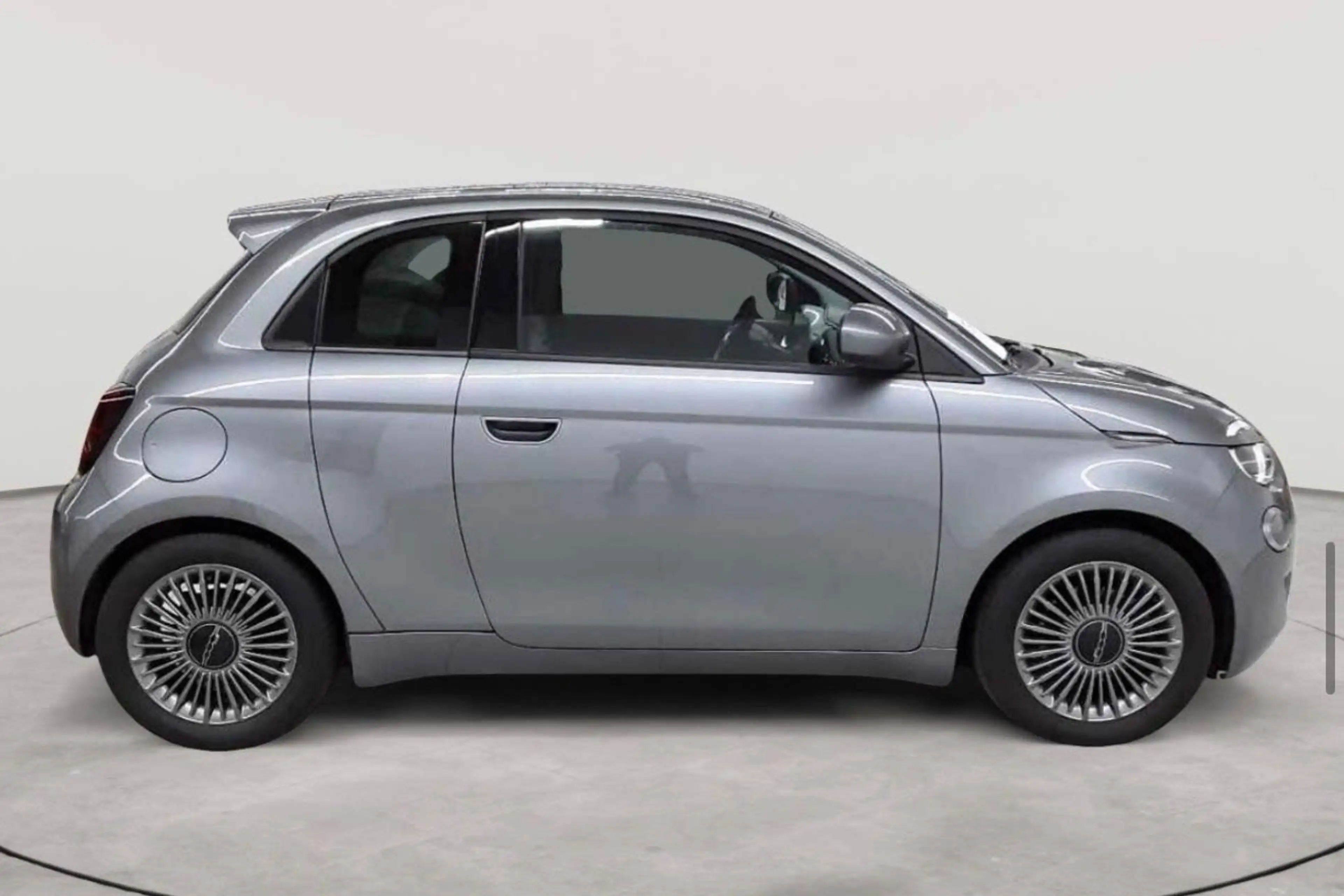 Fiat 500e 3+1 Icon  Navi+Kamera+Sitzhzg. — photo 3