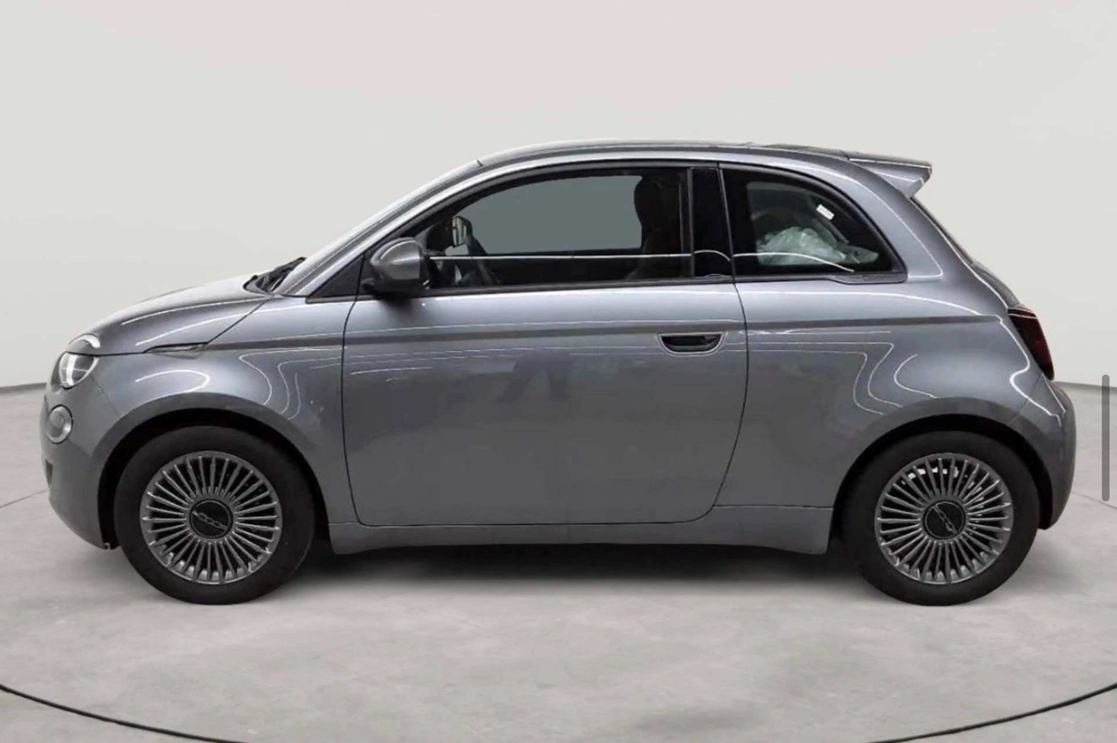 Fiat 500e 3+1 Icon  Navi+Kamera+Sitzhzg. — photo 2