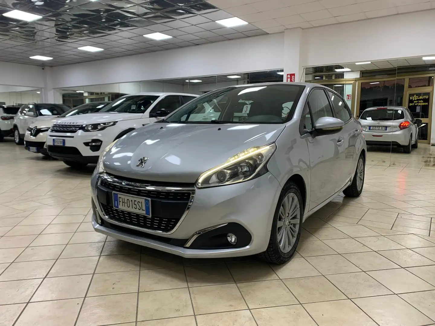 Peugeot 208 208 5p 1.2 puretech Access 82cv Gris - 1