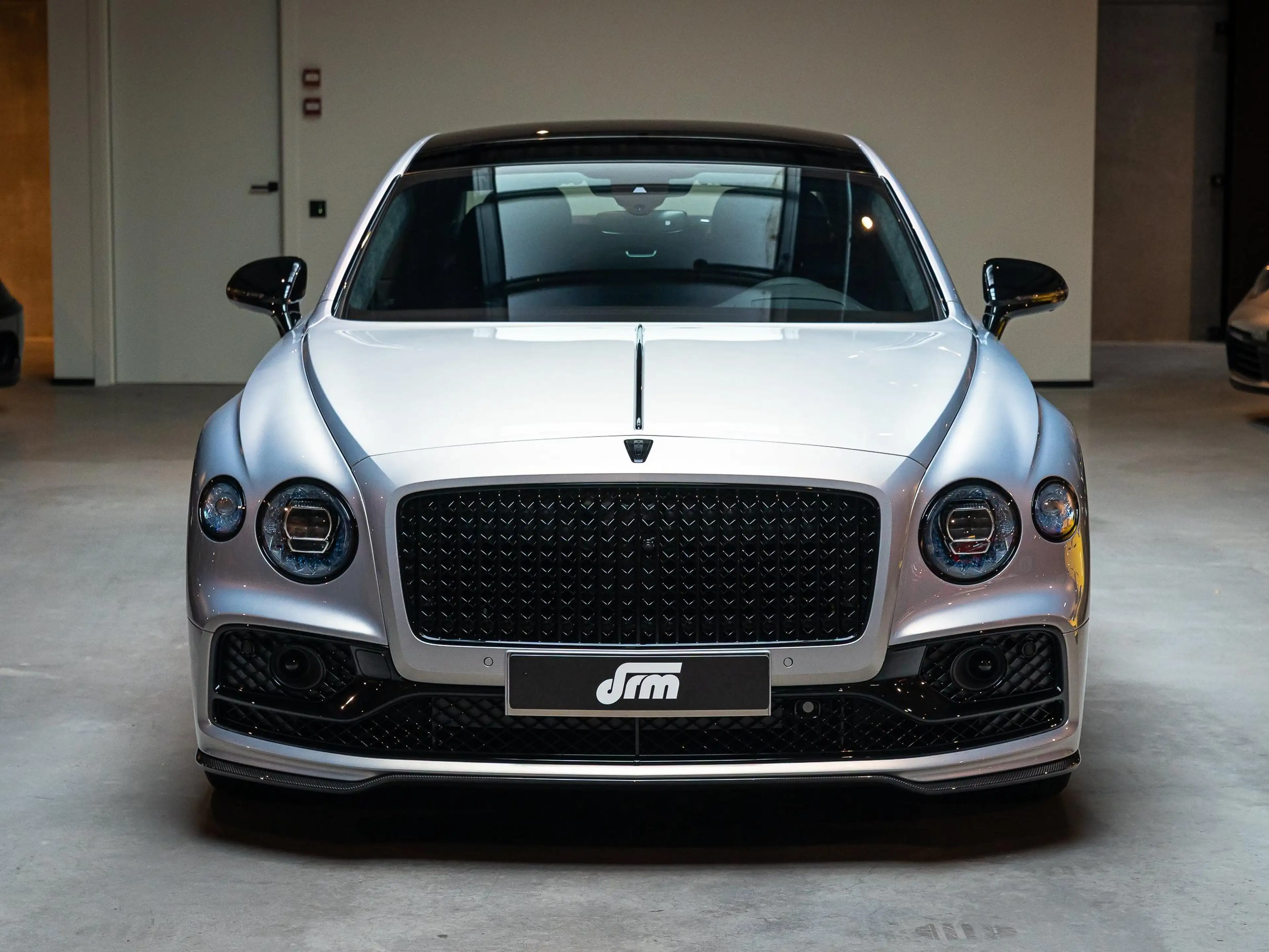 Bentley Flying Spur 2.9 V6 Hybrid S Mulliner - Price new : 330.000€ — photo 6