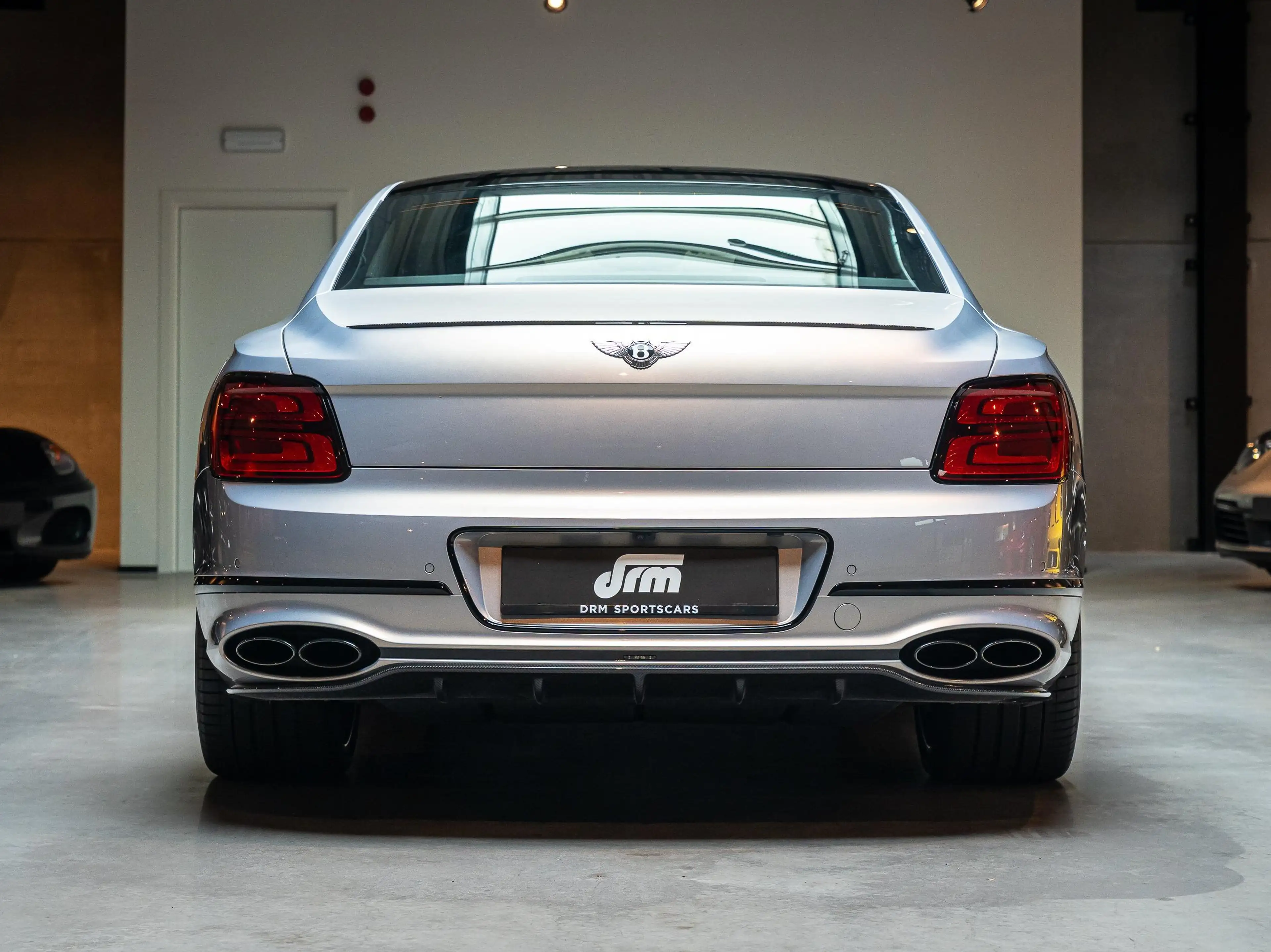 Bentley Flying Spur 2.9 V6 Hybrid S Mulliner - Price new : 330.000€ — photo 7
