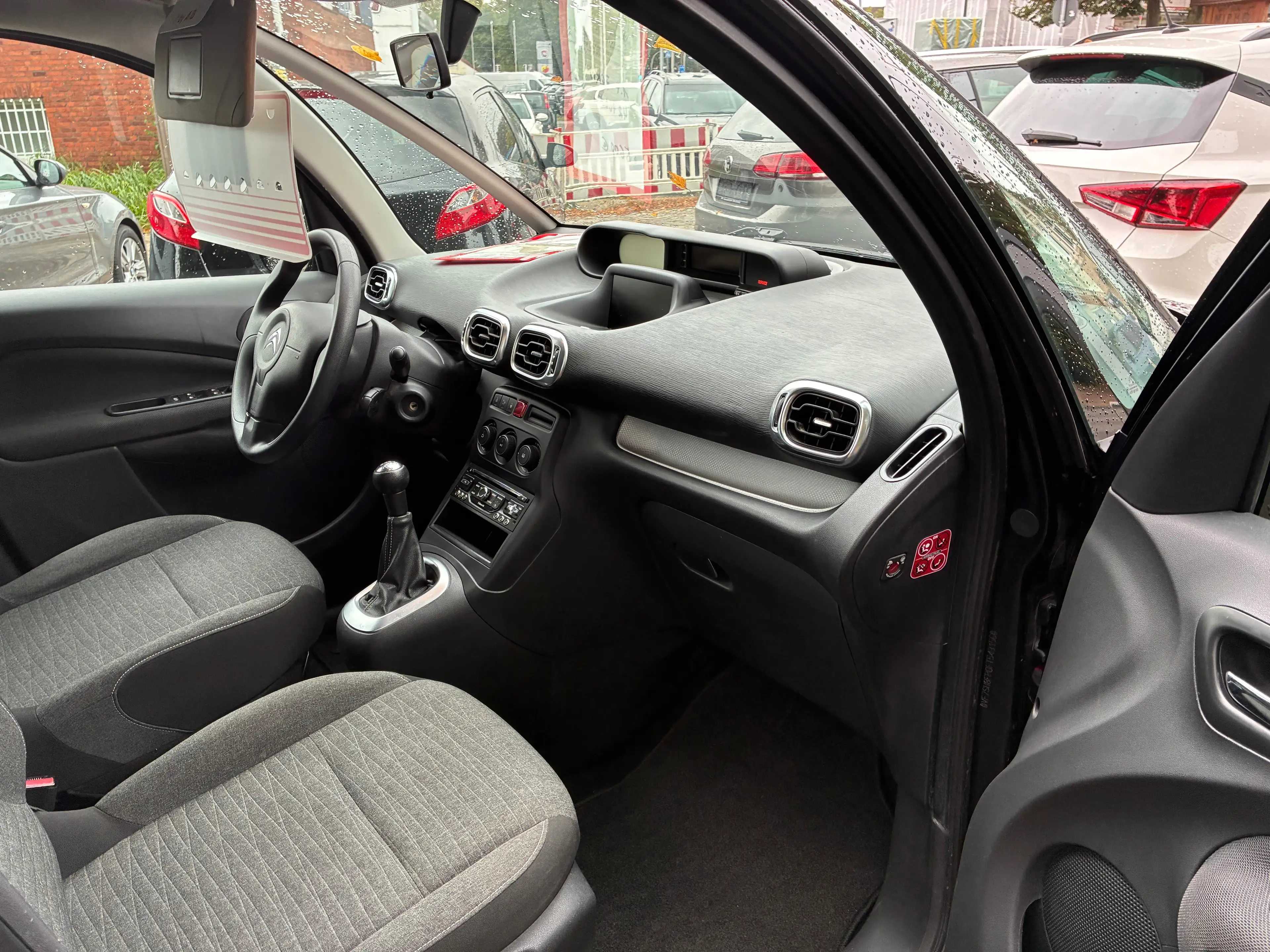 Citroen C3 Picasso Selection — photo 8