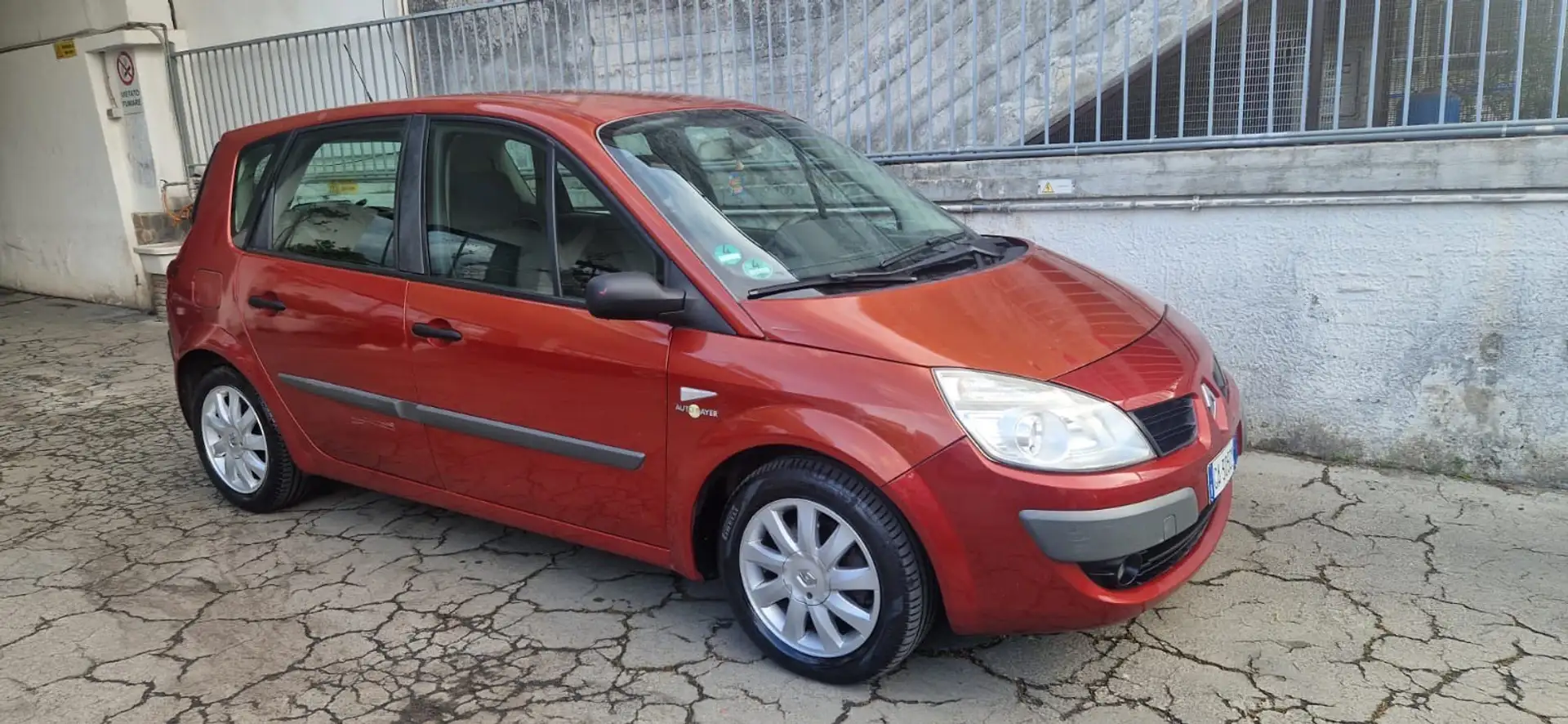 Renault Scenic 1.6 16v Dynamique - 2