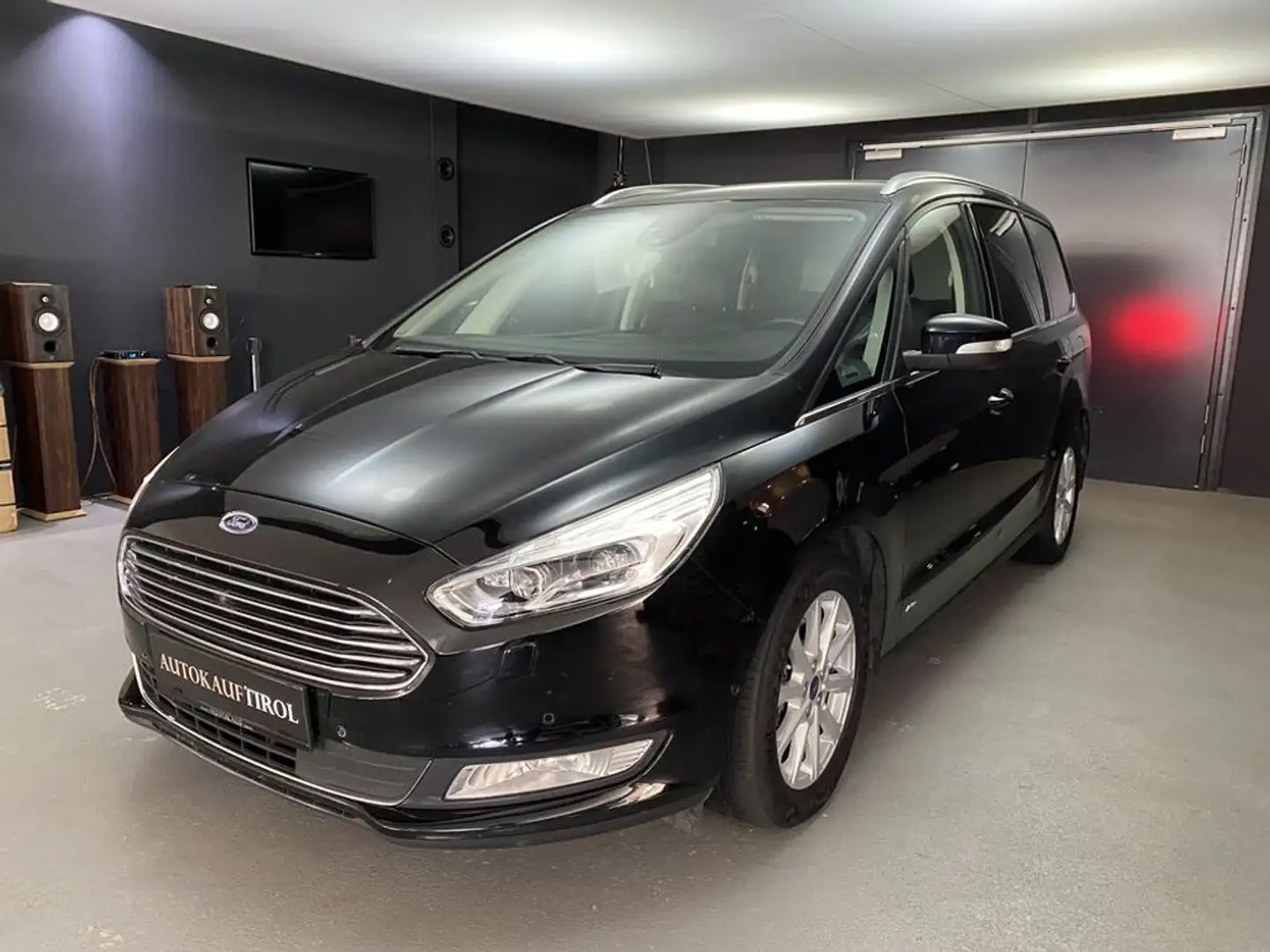 Ford Galaxy AWD Titanium Aut Schwarz - 1