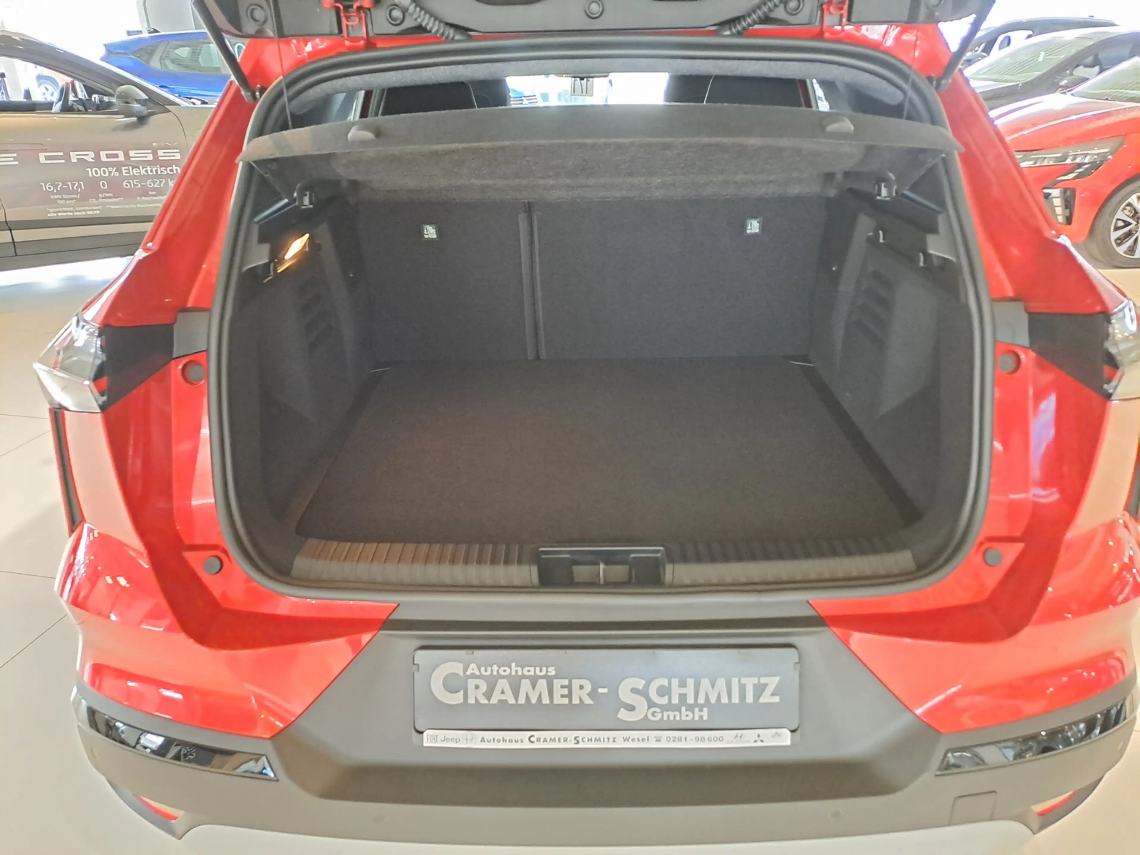 Mitsubishi Grandis 1.8 HEV 116 kW Diamant PLUS — photo 8