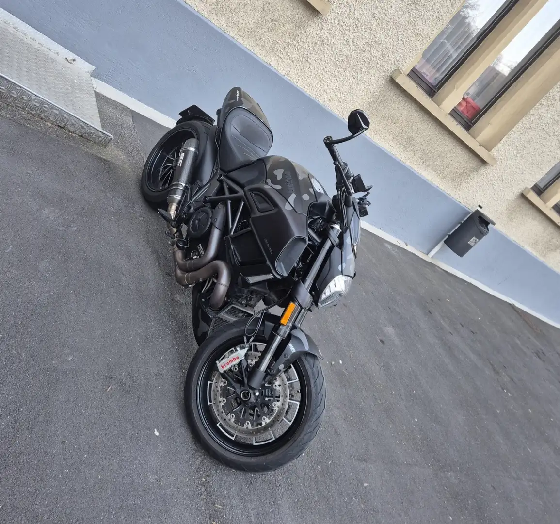 Ducati Diavel Dark Noir - 1
