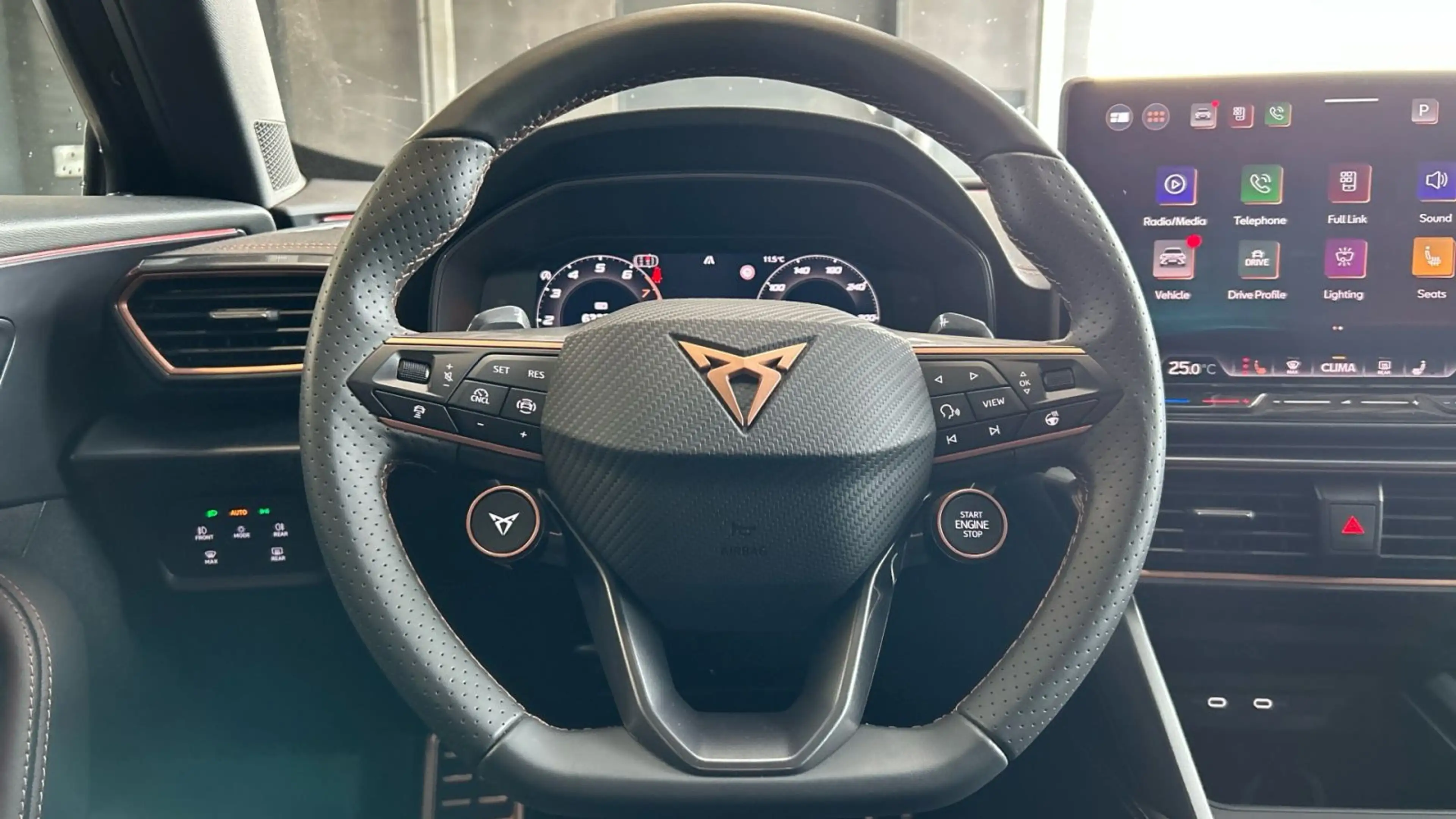 CUPRA Formentor 2.0TSI 4Drive DSG EDGE/ACC/KAM — photo 6