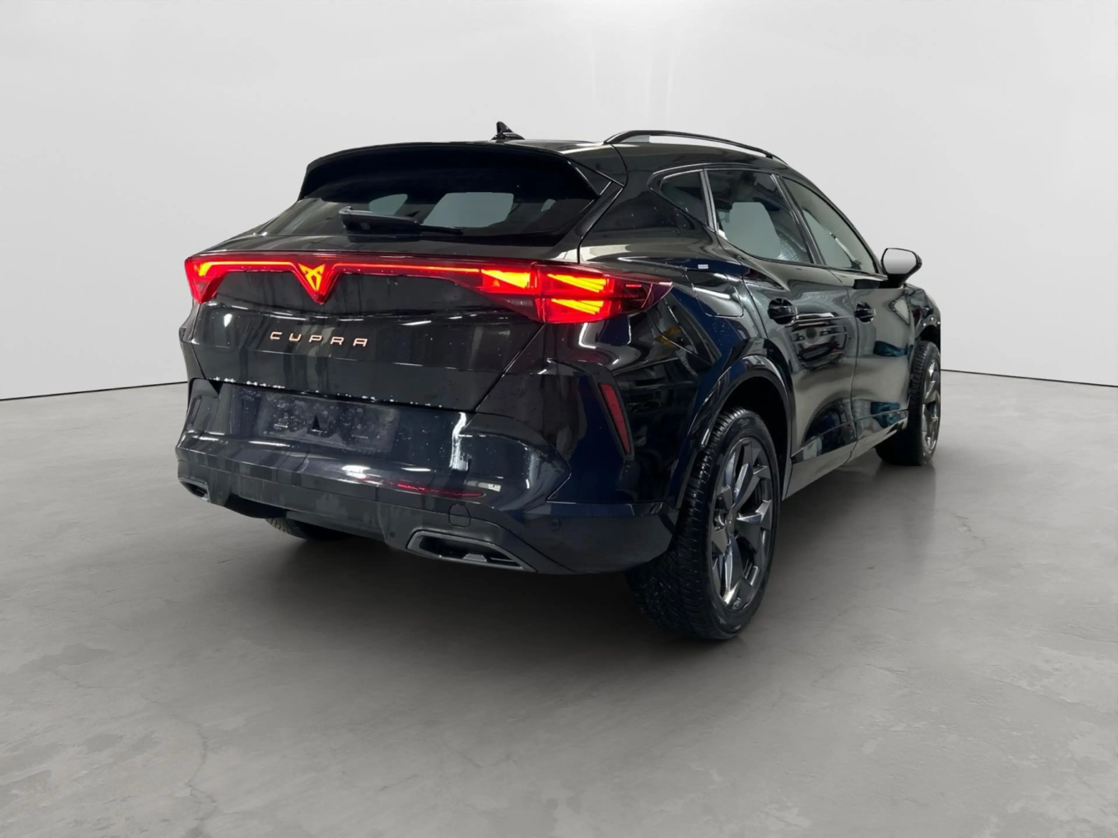 CUPRA Formentor 2.0TSI 4Drive DSG EDGE/ACC/KAM — photo 3
