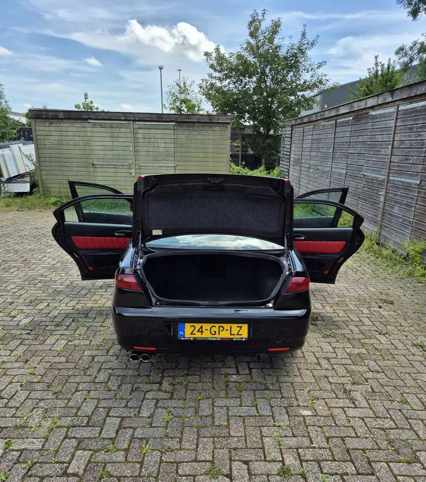 Alfa Romeo 166 3.0 V6, foto 6