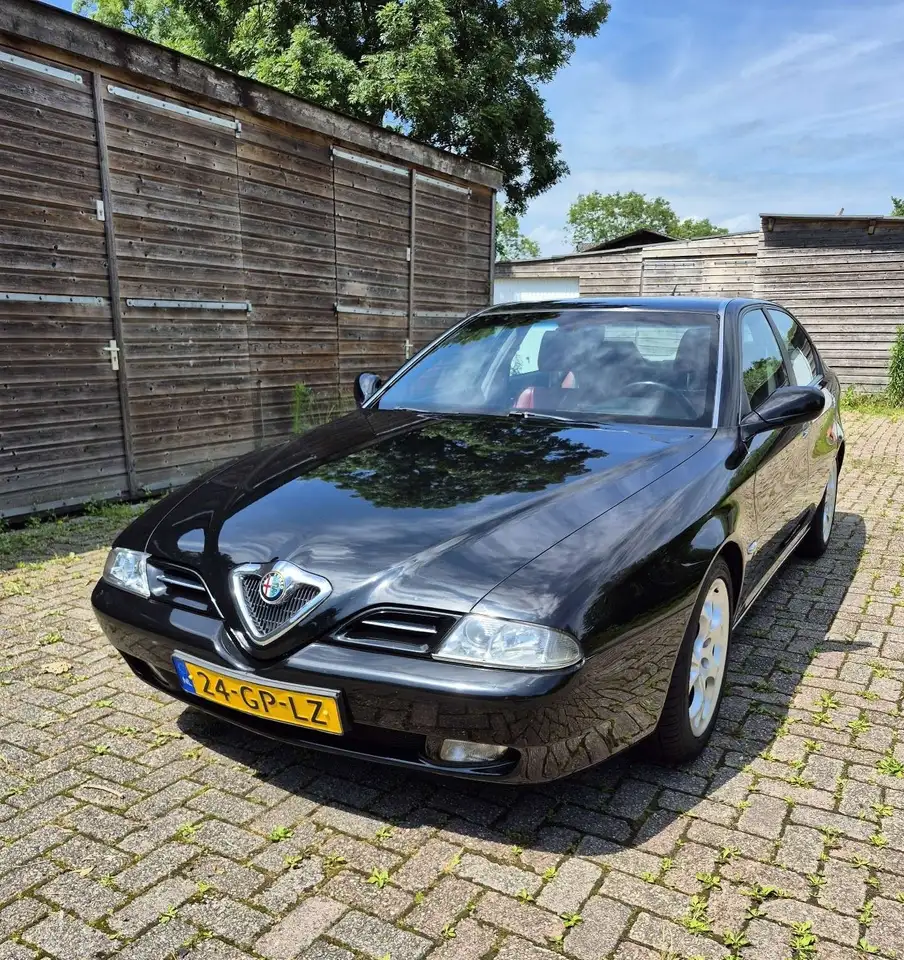 Alfa Romeo 166 3.0 V6, foto 2