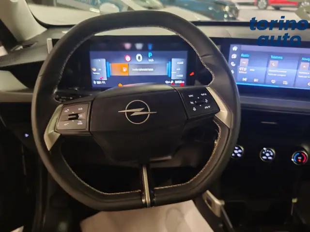 Opel Frontera view 9