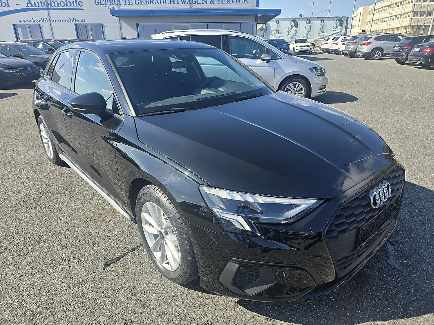 Audi A3 SB 30 TDI S-tronic intense Schwarz - 1