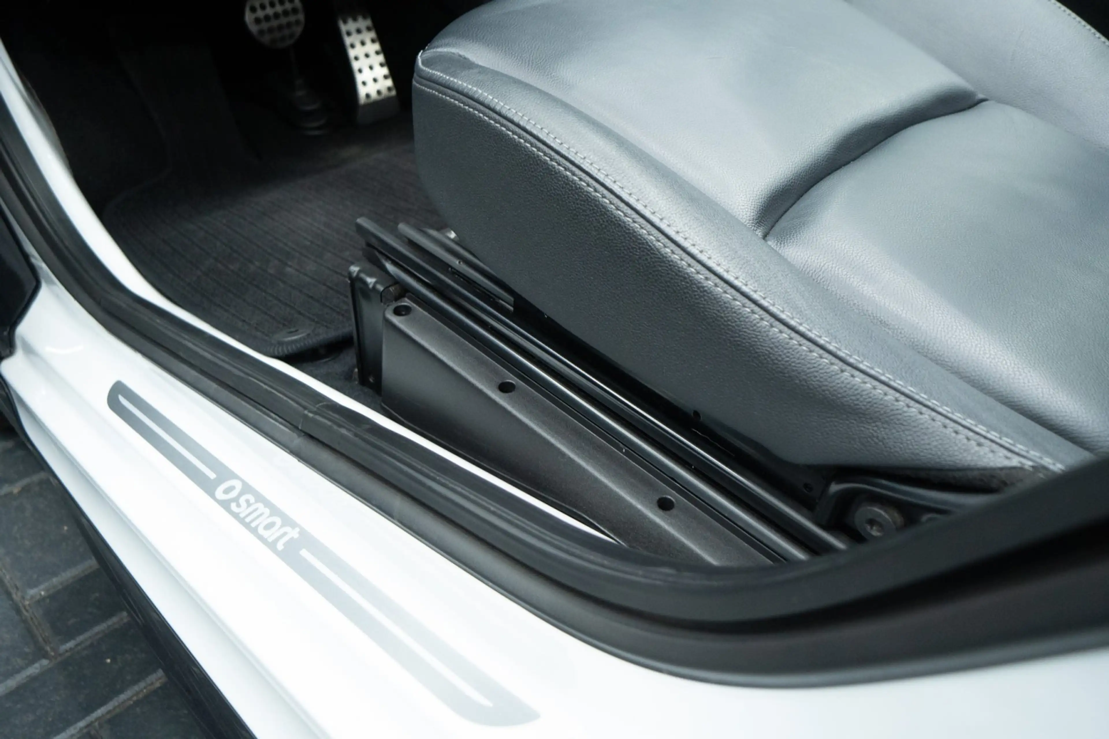 smart forTwo BRABUS 1. Hand Shz Klima — photo 21