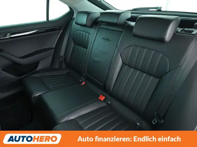 Skoda Superb view 14