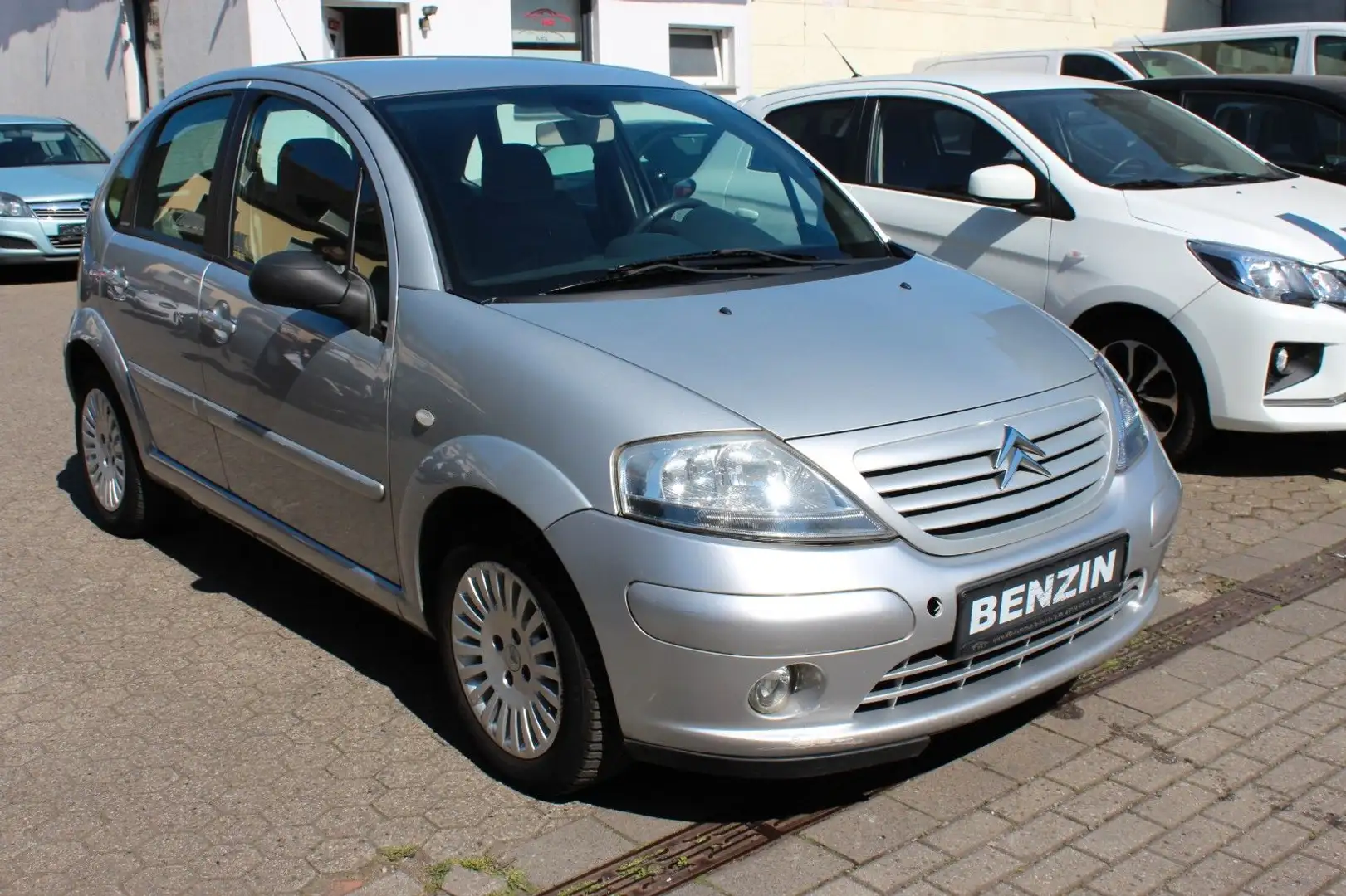 Citroen C3 1.6 16V Exclusive SensoDrive/Klimaaut/Temp. Grau - 2
