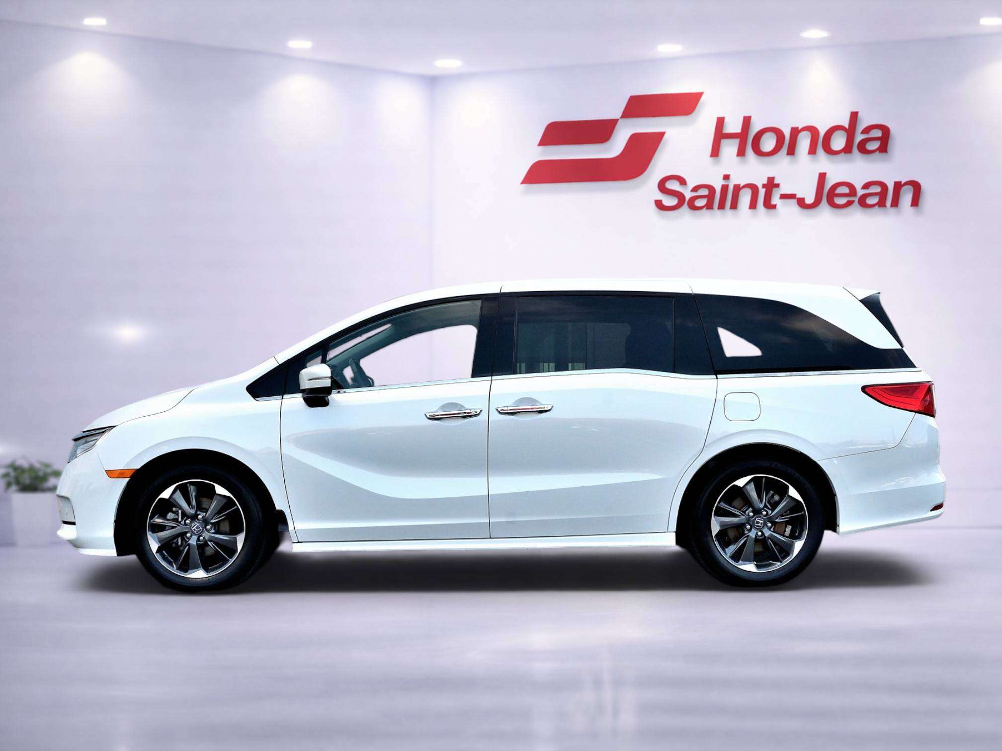 2023 Honda Odyssey Touring - Cuir, toit, 8 places, GPS — снимка 1