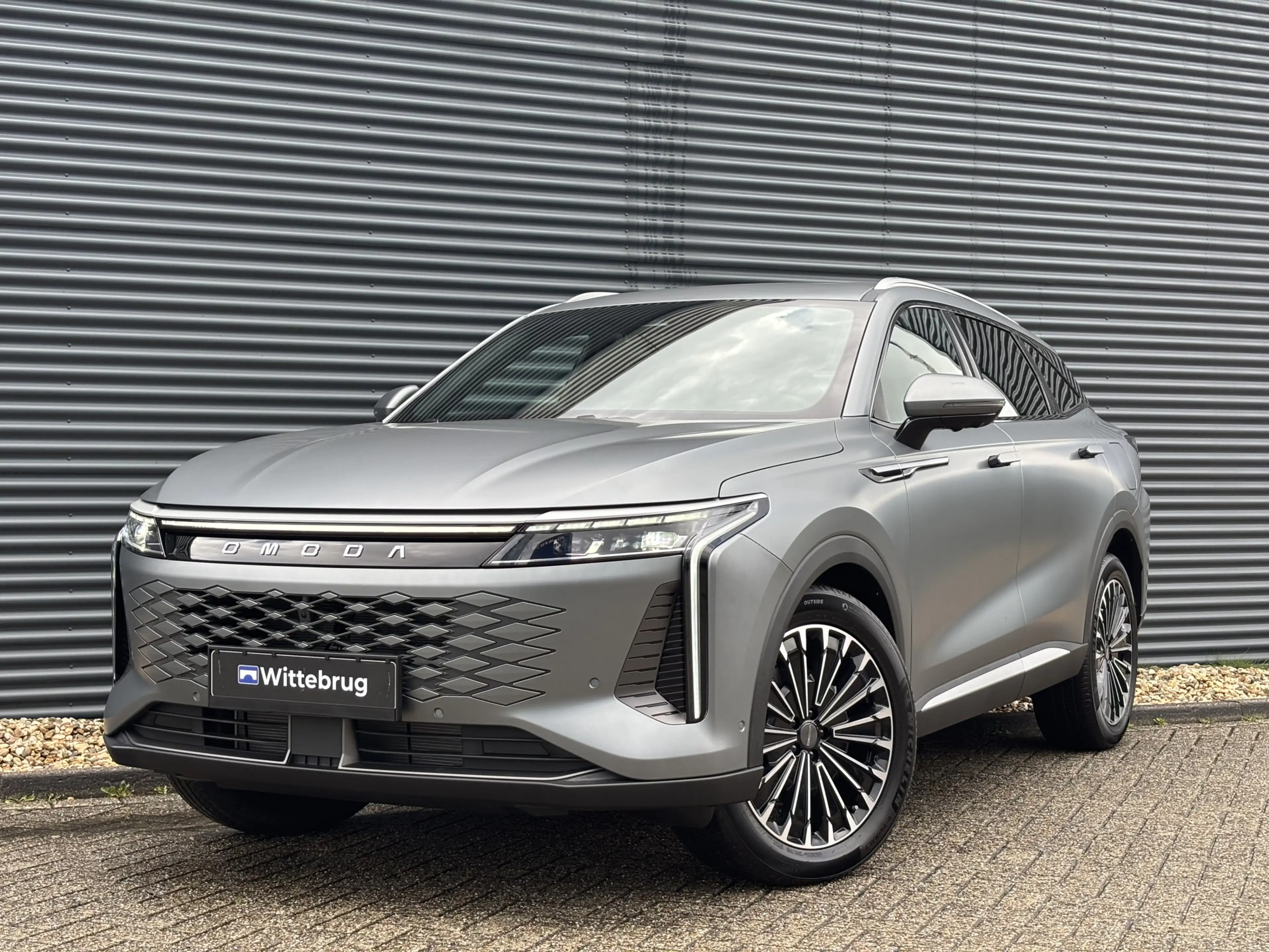 Omoda 9 Premium Plug-In Hybride Automaat met 1100 km Range — photo 10