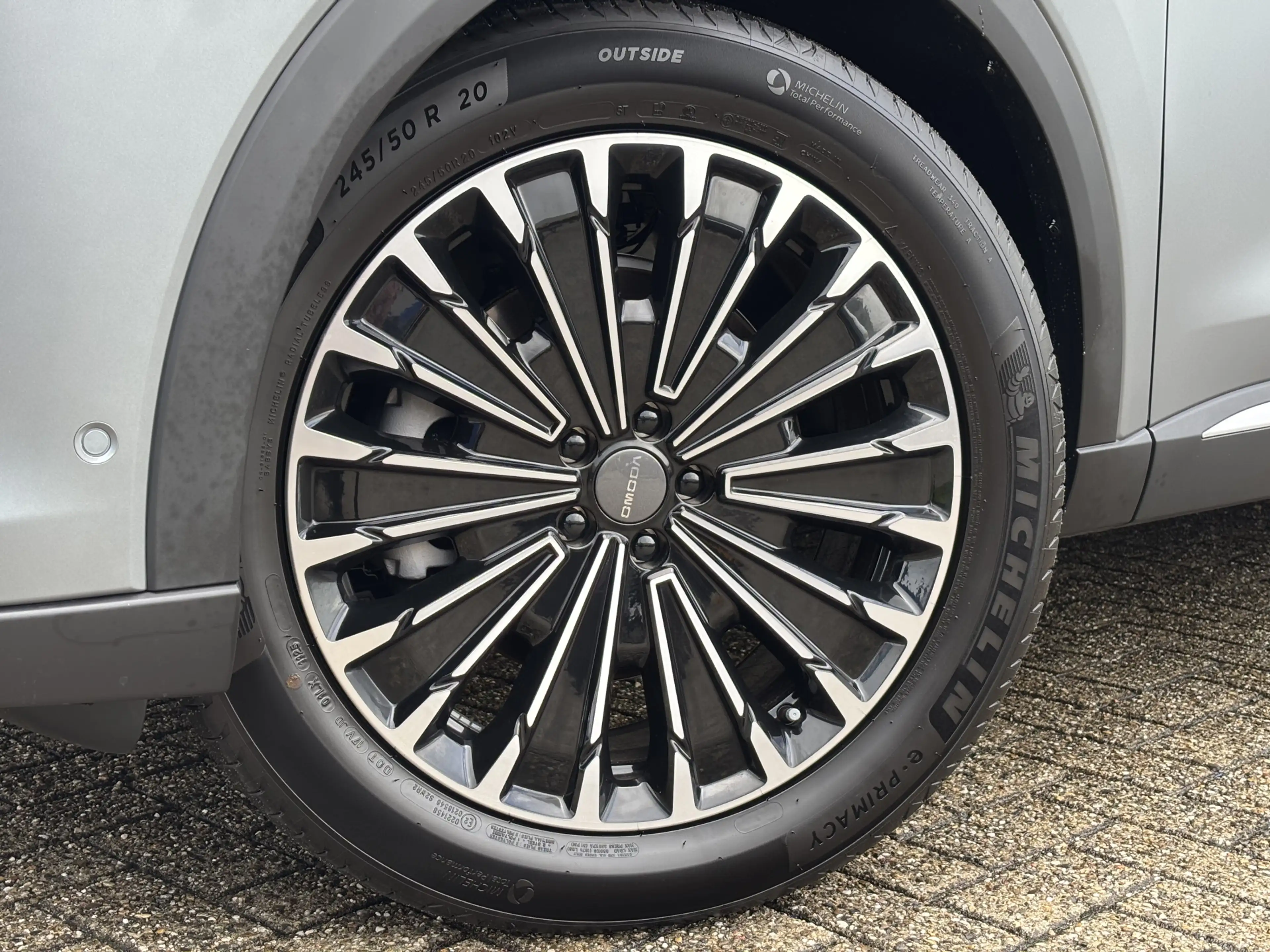 Omoda 9 Premium Plug-In Hybride Automaat met 1100 km Range — photo 6