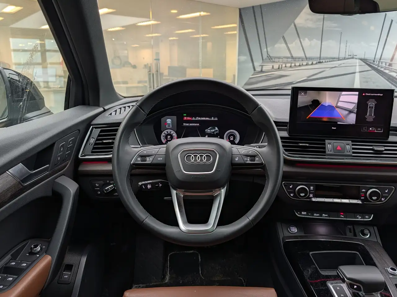 Audi Q5 снимка Audi Q5