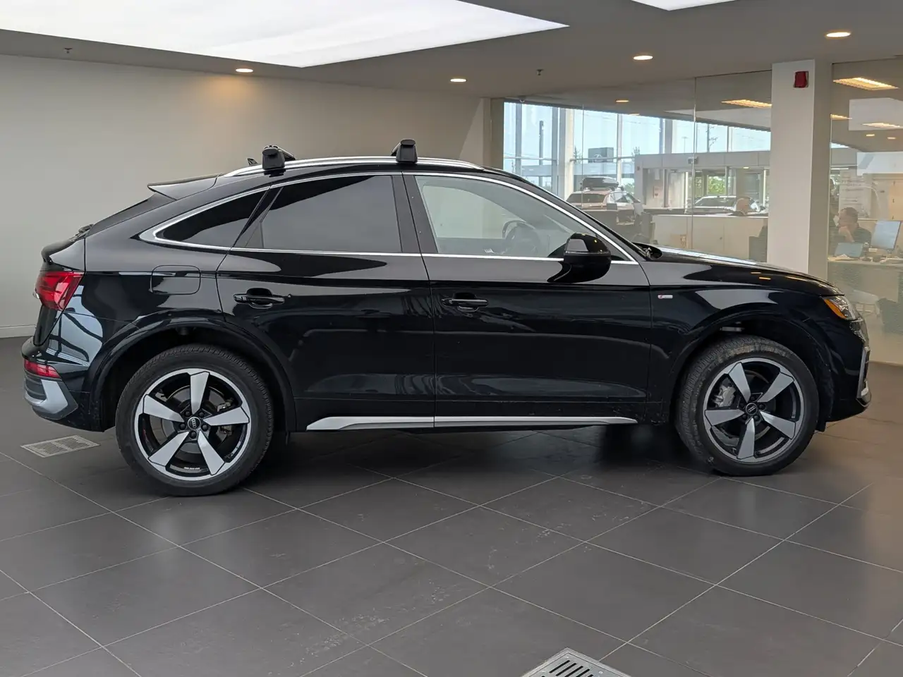 Audi Q5 снимка Audi Q5