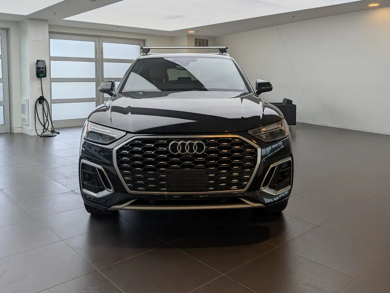 Audi Q5 снимка Audi Q5