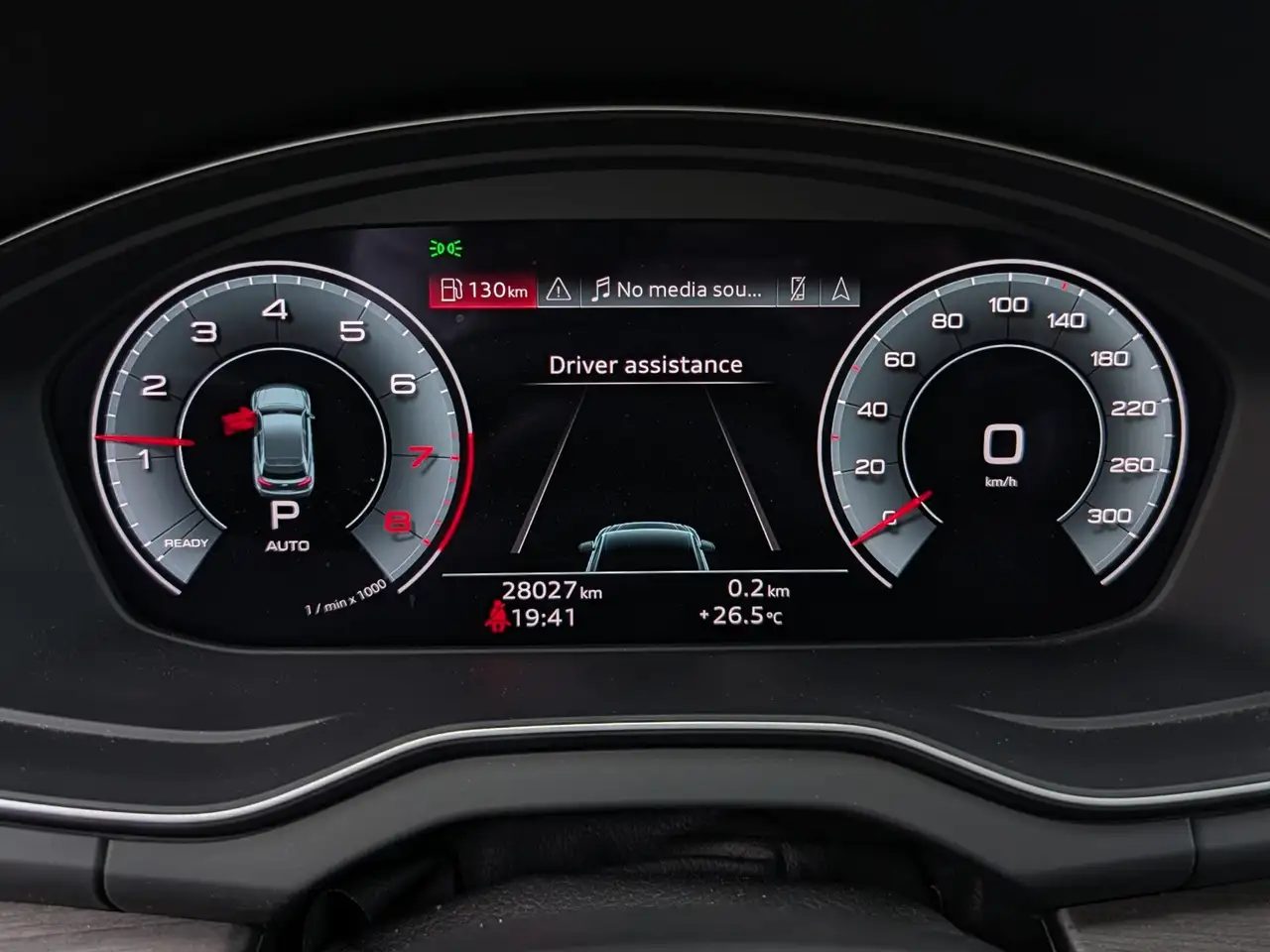 Audi Q5 снимка Audi Q5
