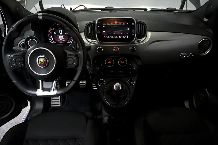 Abarth 500 2020, foto 8