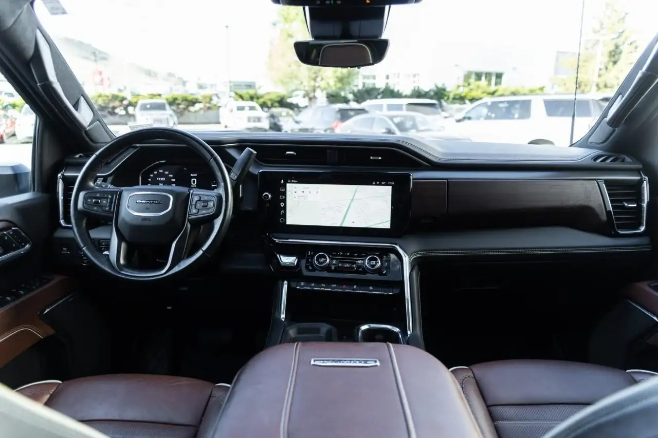 GMC Sierra 2500HD снимка GMC Sierra 2500HD