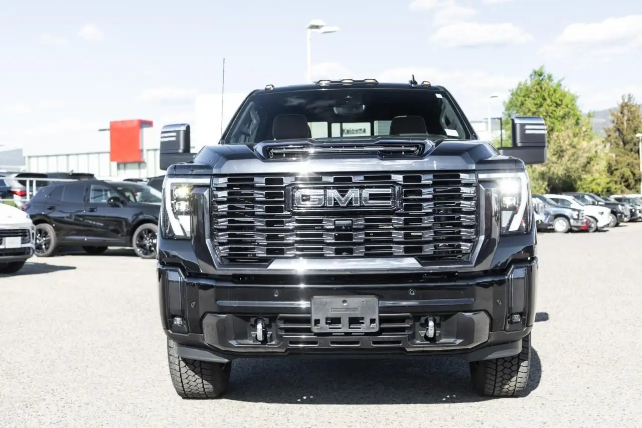 GMC Sierra 2500HD снимка GMC Sierra 2500HD