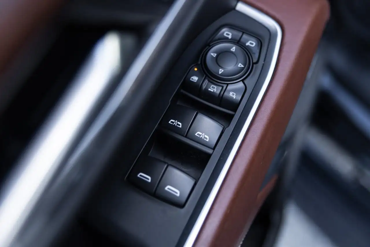 GMC Sierra 2500HD снимка GMC Sierra 2500HD