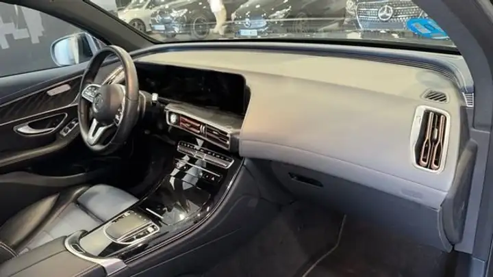 Mercedes-Benz EQC 400 4MATIC (2022-) 2022, foto 10