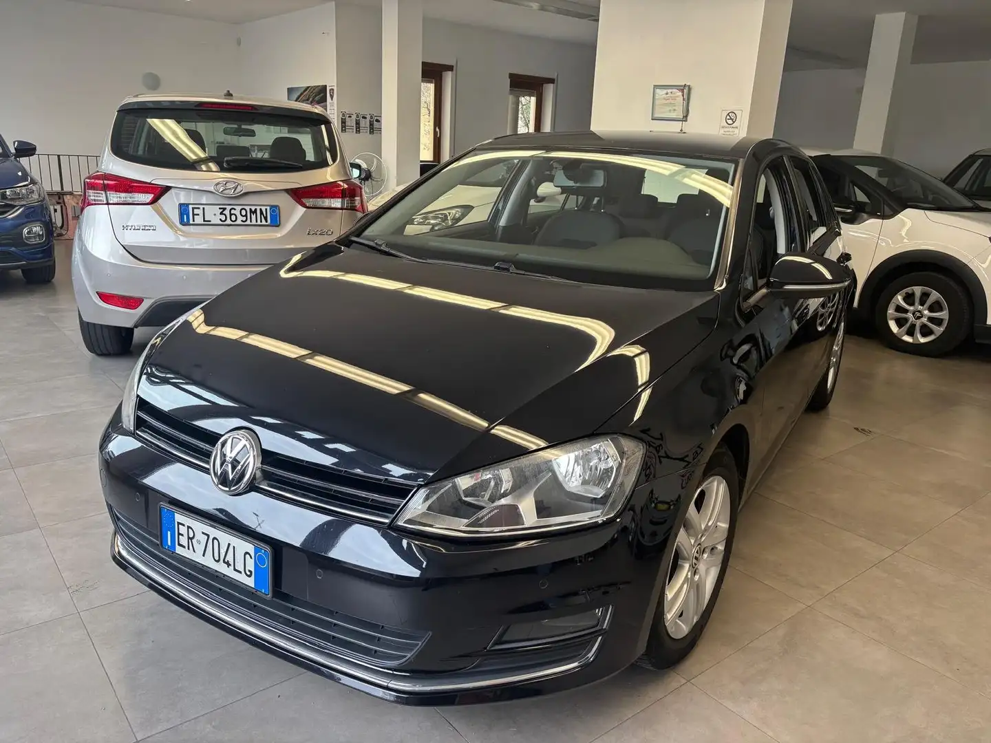 Volkswagen Golf Golf VII 2013 5p 1.4 tsi Comfortline 122cv Zwart - 1