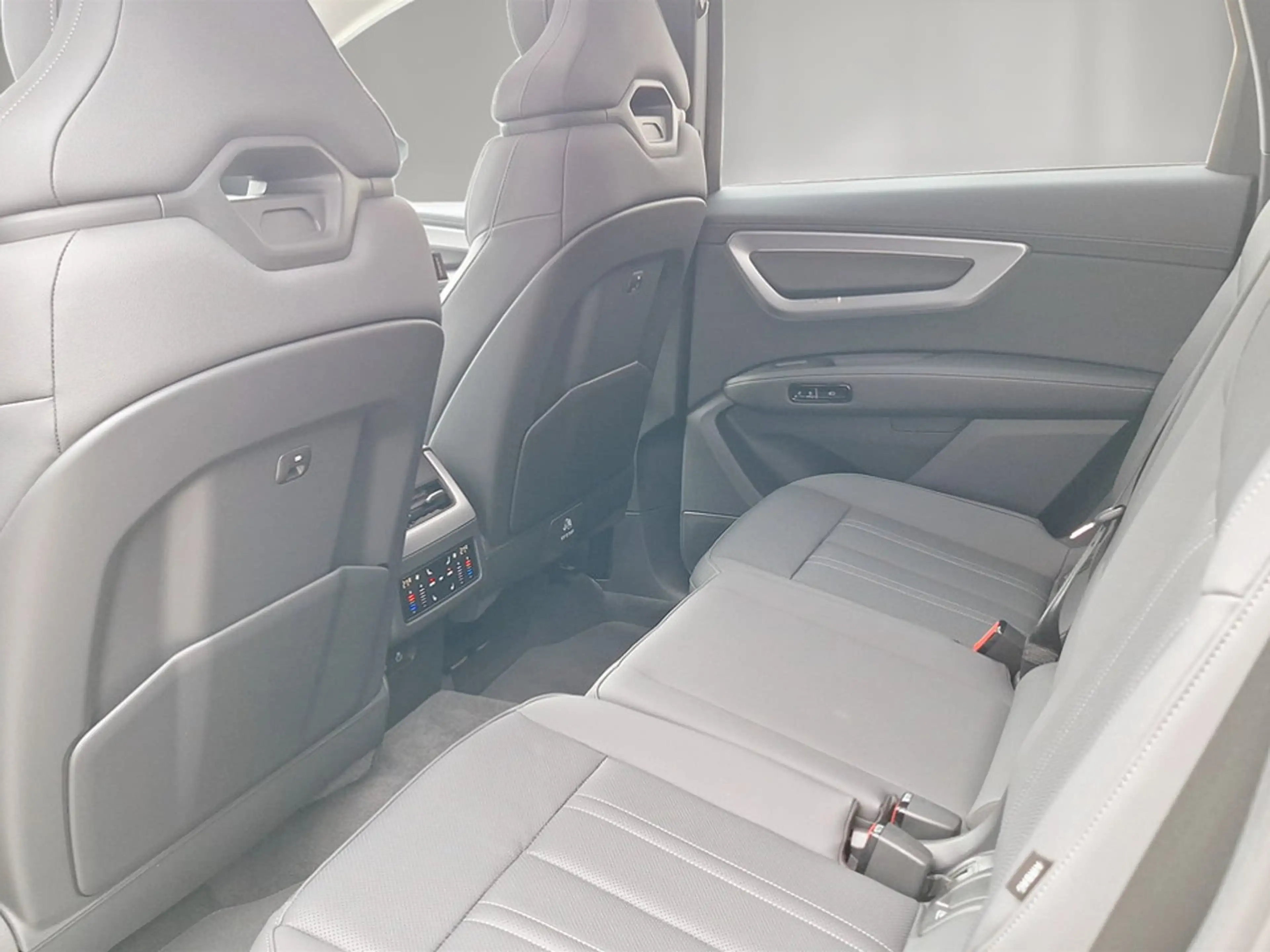 Audi Q7 TDI quattro 220 kW — photo 11