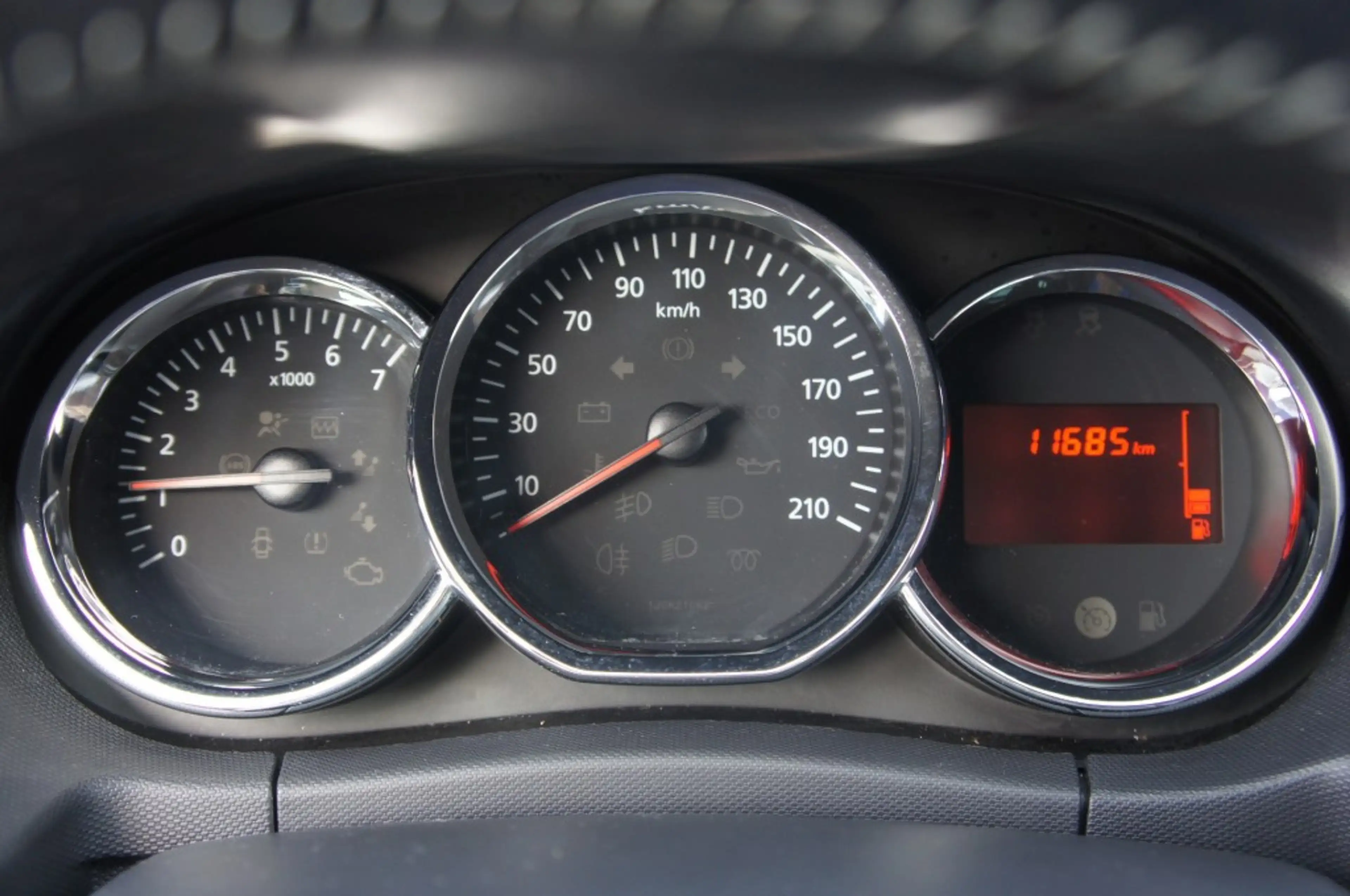 Dacia Duster 1.2 TCE 4X2 LAUREATE 1eEIG NAVI/CRUISE/PDC KEURIGE — photo 15