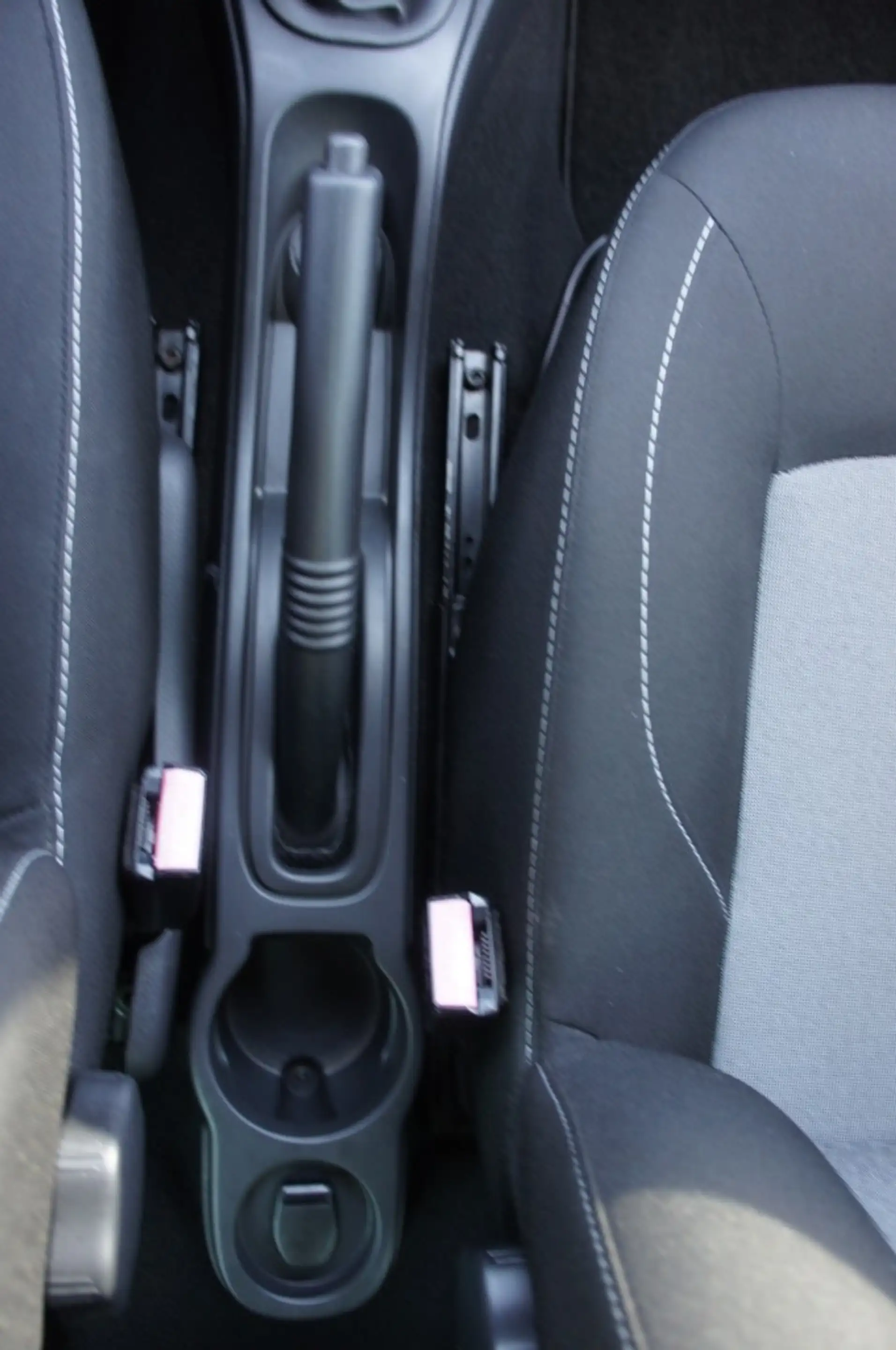 Dacia Duster 1.2 TCE 4X2 LAUREATE 1eEIG NAVI/CRUISE/PDC KEURIGE — photo 14