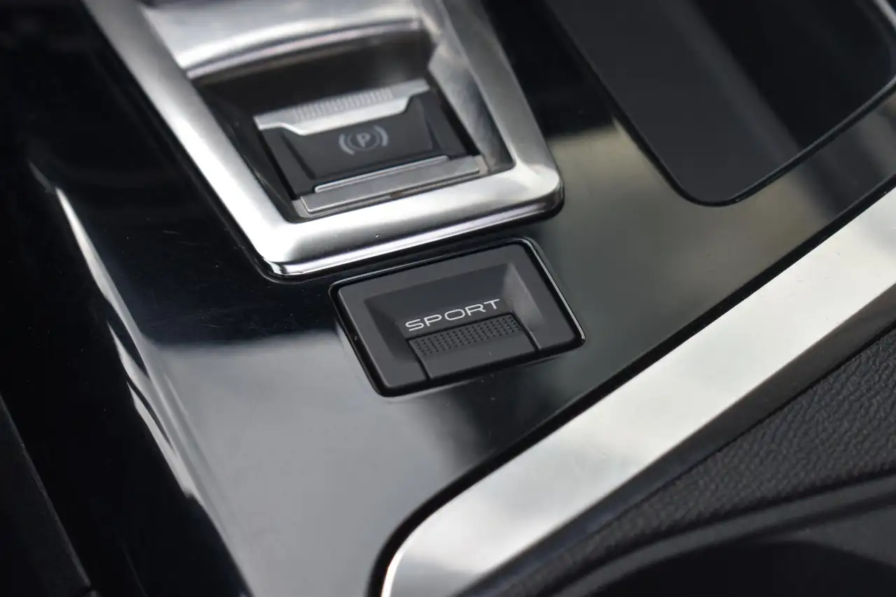 Peugeot 5008 1.2 7-PERSOONS PANODAK LMV NAVI, миниатюра 19
