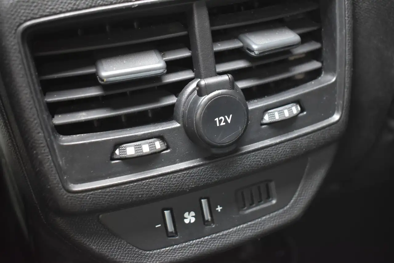 Peugeot 5008 1.2 7-PERSOONS PANODAK LMV NAVI, миниатюра 21