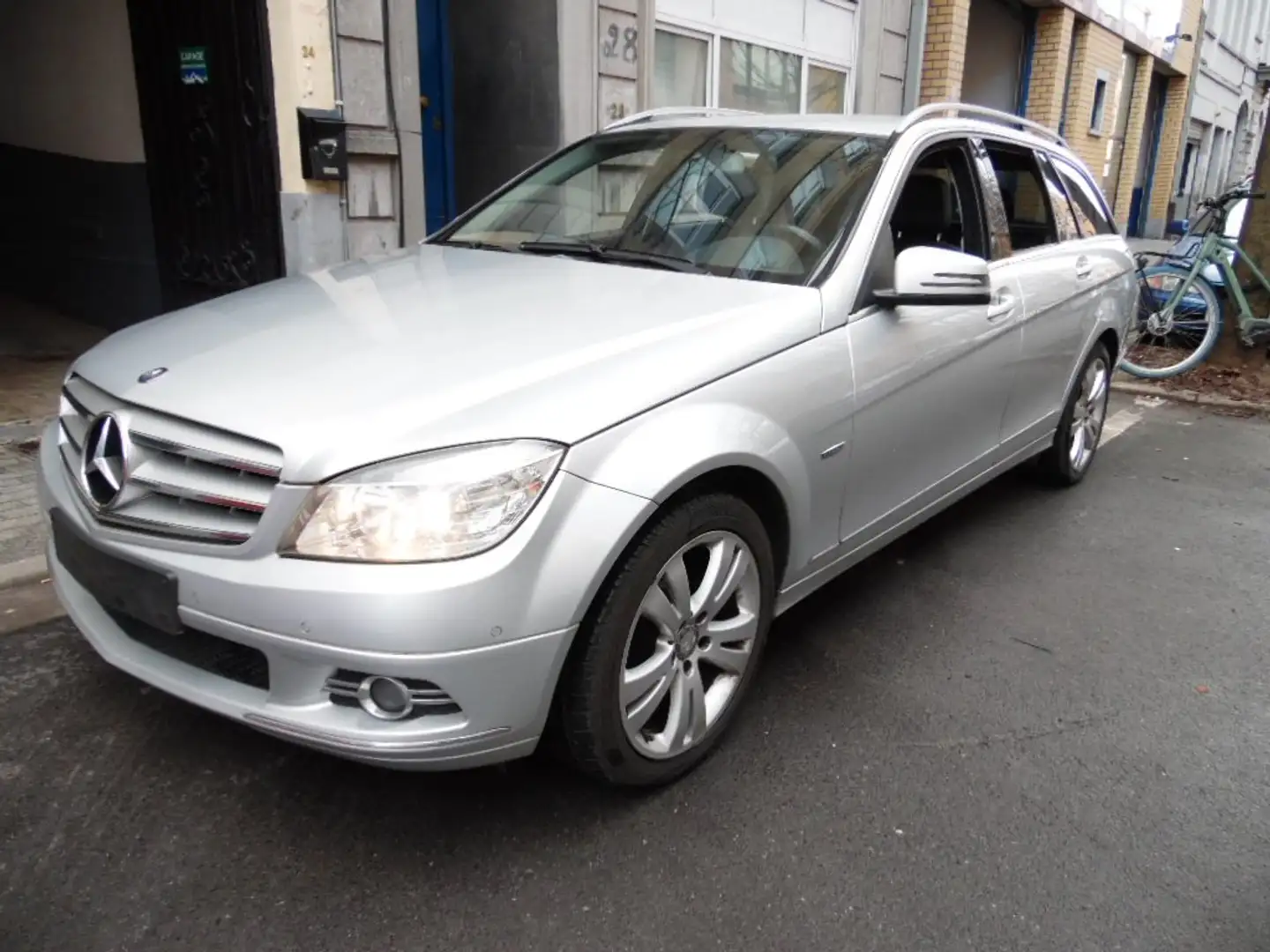 Mercedes-Benz C 200 Classe  Break  CDI BlueEfficiency Elégance Gris - 2