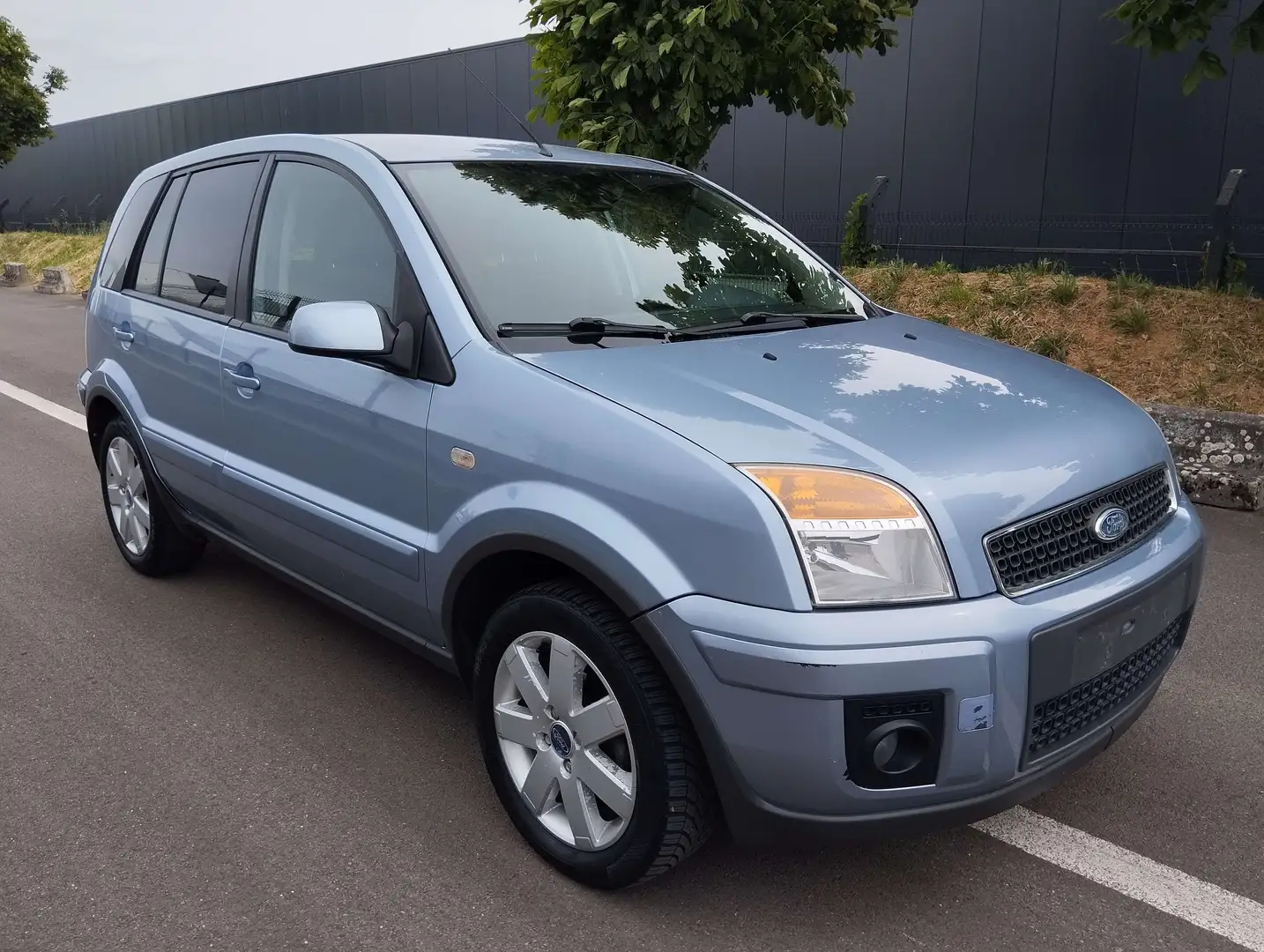 Ford Fusion 1.4 TDCi Trend Durashift Automatique Azul - 2