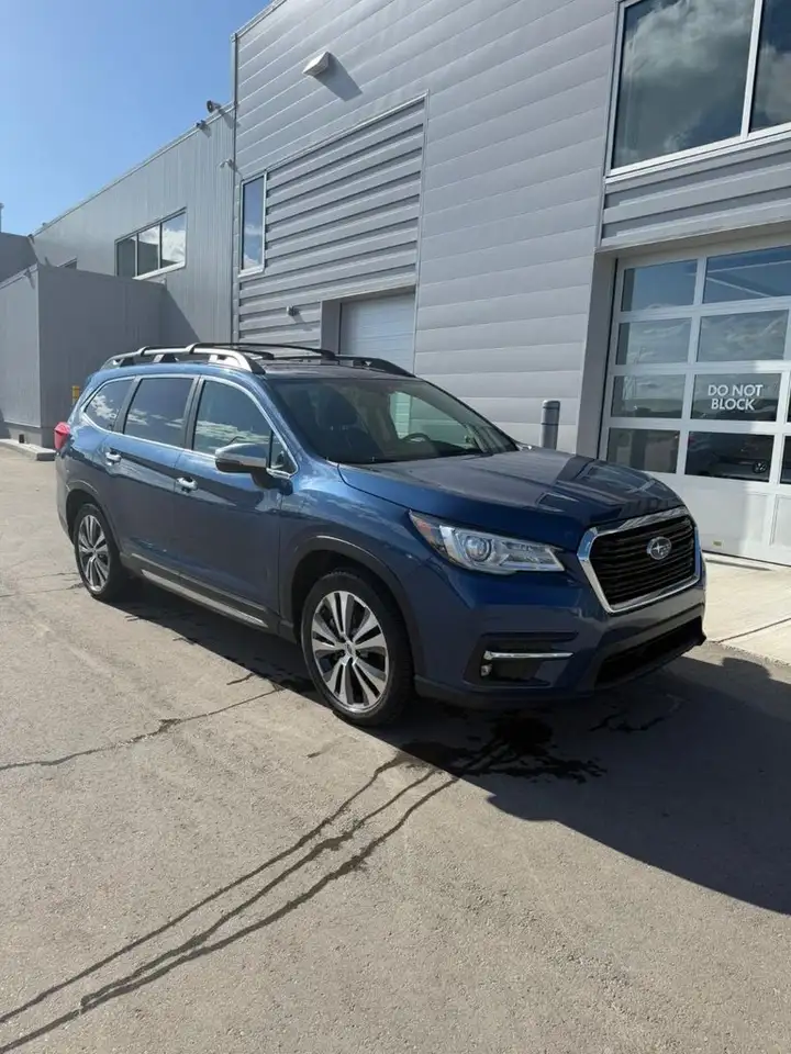 Subaru Ascent снимка Subaru Ascent